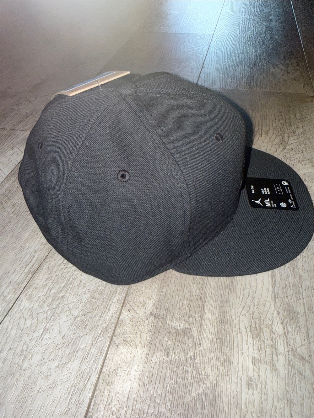 Jordan Black Jumpman Pro Cap Snapback - Picture 4 of 5